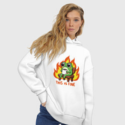 Толстовка оверсайз женская Frog - this is fine, цвет: белый — фото 2