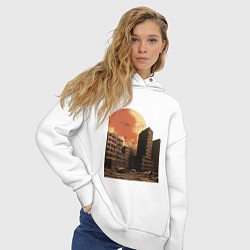 Толстовка оверсайз женская Город после апокалипсиса ретро на закате, цвет: белый — фото 2