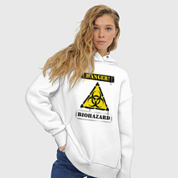 Толстовка оверсайз женская Attention biohazard - danger, цвет: белый — фото 2
