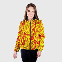 Куртка с капюшоном женская Абстракция красный рисунок на желтом фоне, цвет: 3D-черный — фото 2