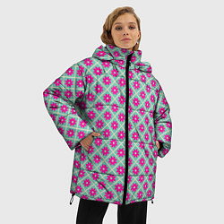 Куртка зимняя женская Фиолетовые цветочки паттерн, цвет: 3D-черный — фото 2