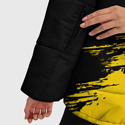 Куртка зимняя женская Черные штрихи на желтом фоне, цвет: 3D-красный — фото 2