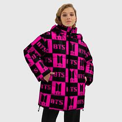 Куртка зимняя женская BTS pattern pink logo, цвет: 3D-черный — фото 2