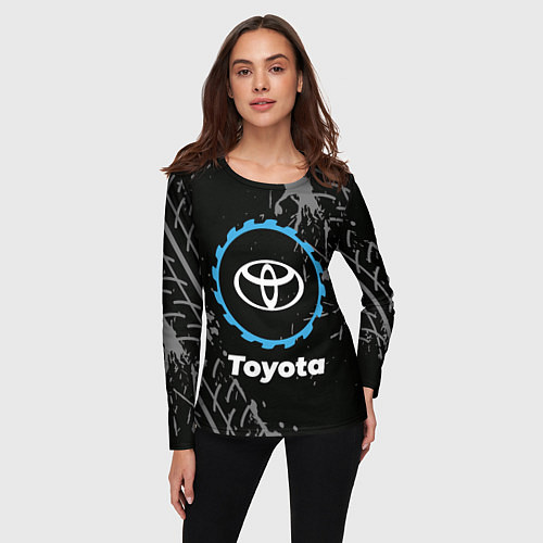 Женский лонгслив Toyota в стиле Top Gear со следами шин на фоне / 3D-принт – фото 3
