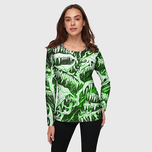 Женский лонгслив Белые клыки на зелёном фоне / 3D-принт – фото 3
