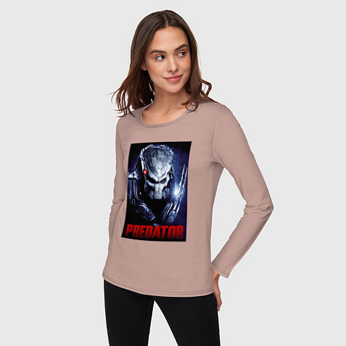 Женский лонгслив Predator in the helmet / Пыльно-розовый – фото 3