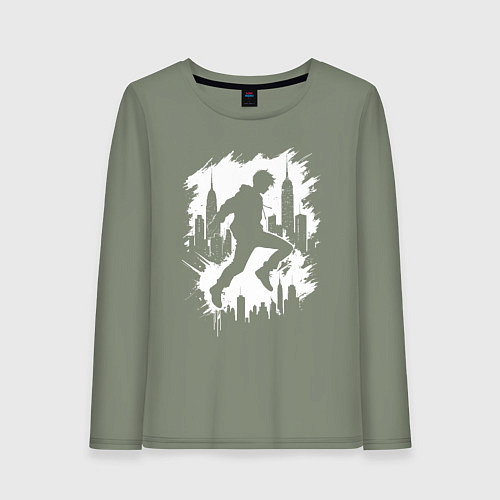 Женский лонгслив Прыжок над городом / Авокадо – фото 1
