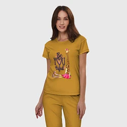 Пижама хлопковая женская Прекрасная жирафа на роликах, цвет: горчичный — фото 2