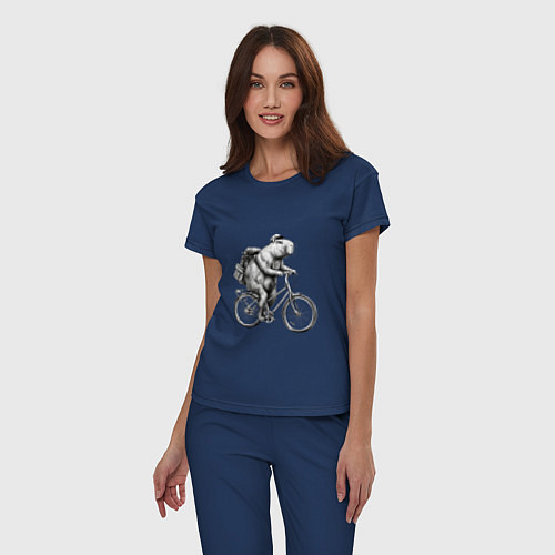 Женская пижама Капибара на велосипеде в черном цвете / Тёмно-синий – фото 3