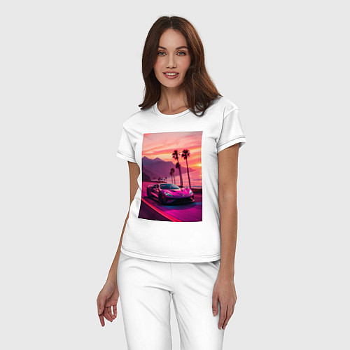 Женская пижама Суперкар едет около океана / Белый – фото 3