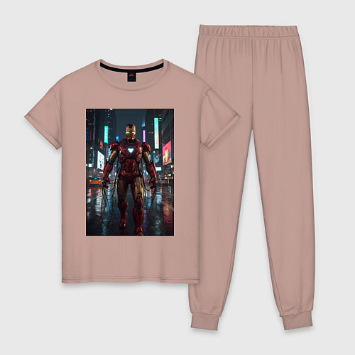 Женская пижама Железный человек посреди ночного города / Пыльно-розовый – фото 1