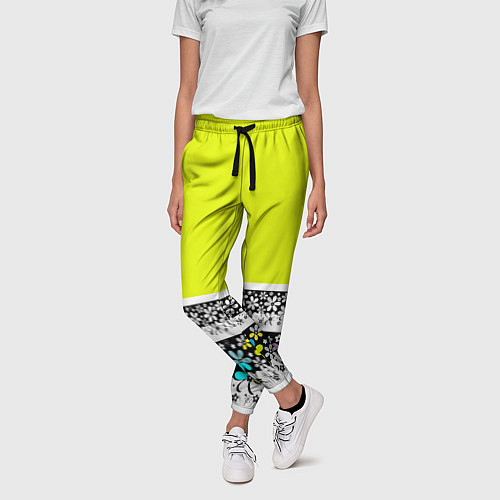Женские брюки Яркий цветочный узор / 3D-принт – фото 3