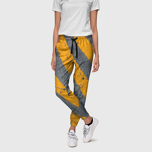 Женские брюки Желтые полосы на бетоне / 3D-принт – фото 3
