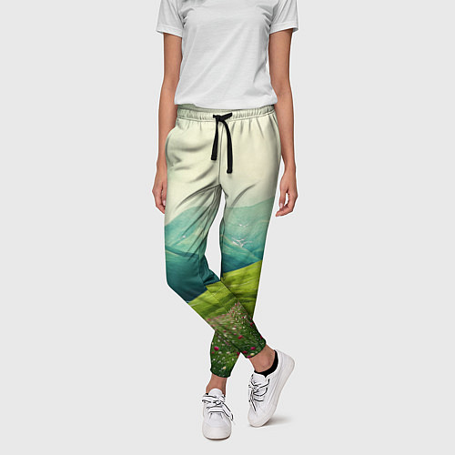 Женские брюки Горы и поле с цветами - зеленый пейзаж / 3D-принт – фото 3