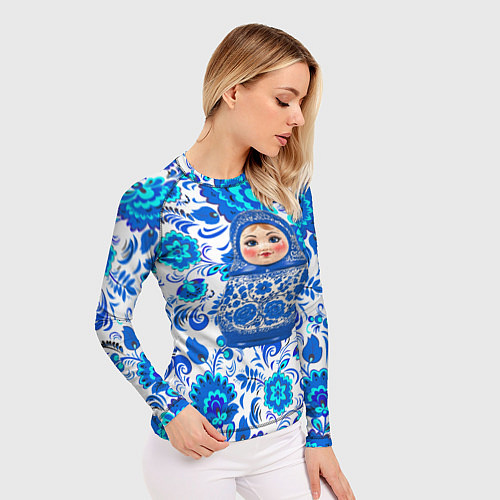 Женский рашгард Русская матрёшка в гжельских узорах / 3D-принт – фото 3