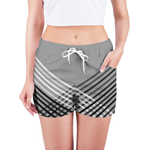 Женские шорты Косые черно-белые полосы на сером / 3D-принт – фото 3