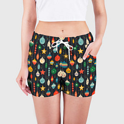 Шорты женские Новогодние ёлочные игрушки на черном фоне, цвет: 3D-принт — фото 2