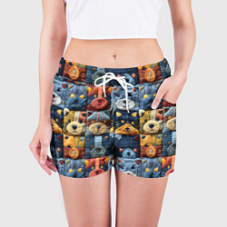 Шорты женские Вязанные еноты на пэчворк, цвет: 3D-принт — фото 2
