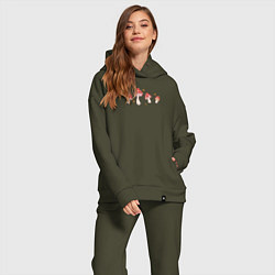 Женский костюм оверсайз Грибы мухоморы в ретро стиле, цвет: хаки — фото 2