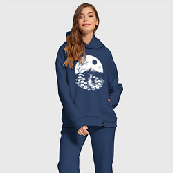 Женский костюм оверсайз Лунная гармония Фудзи, цвет: тёмно-синий — фото 2