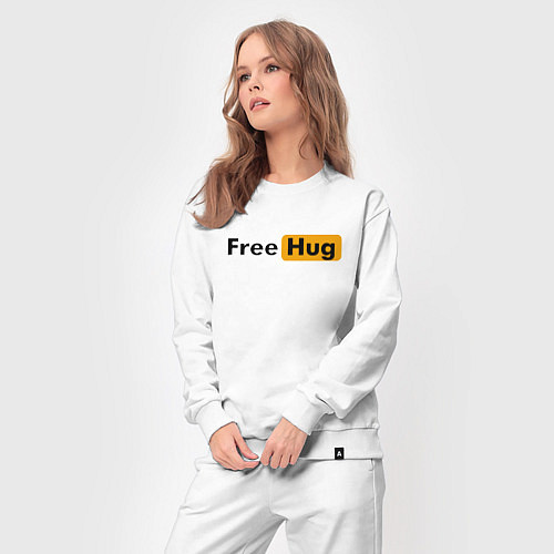 Женский костюм FREE HUG / Белый – фото 3