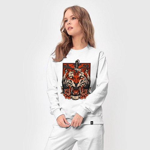 Женский костюм Red Tiger / Белый – фото 3