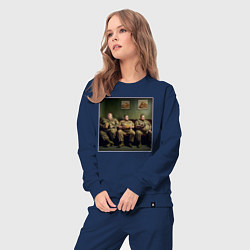 Костюм хлопковый женский Картина - диванные войска, цвет: тёмно-синий — фото 2