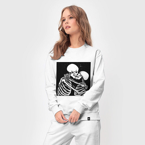 Женский костюм Kissing skeletons / Белый – фото 3