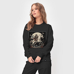 Костюм хлопковый женский Рыцарь на коне под луной, цвет: черный — фото 2