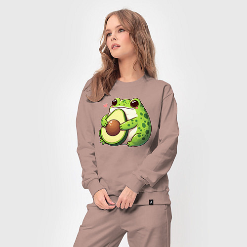 Женский костюм Лягушка обнимает авокадо / Пыльно-розовый – фото 3