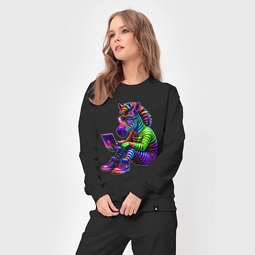 Женский костюм Неоновая зебра хакер / Черный – фото 3