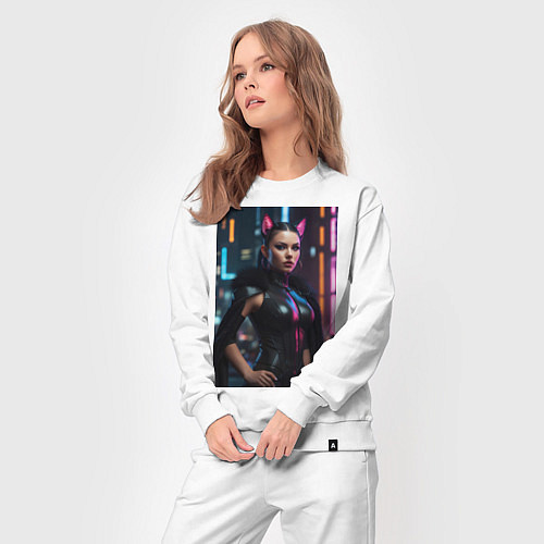 Женский костюм Девушка с кошачьими ушами стоит на фоне небоскребо / Белый – фото 3