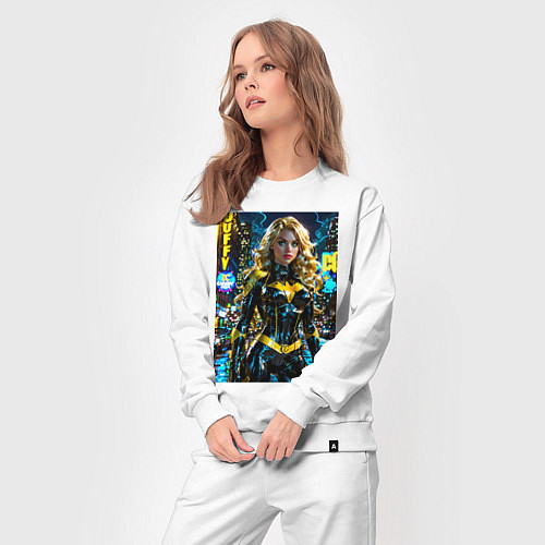 Женский костюм Черная Канарейка на улице города / Белый – фото 3