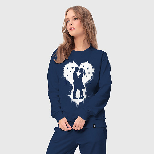 Женский костюм Объятия в сердце / Тёмно-синий – фото 3