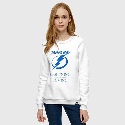 Женский свитшот Tampa Bay Lightning is coming, Тампа Бэй Лайтнинг / Белый – фото 3