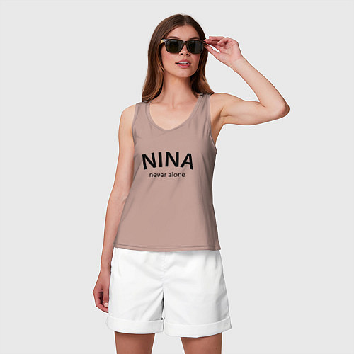 Женская майка Nina never alone - motto / Пыльно-розовый – фото 3