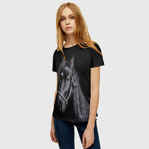 Женская футболка Лошадь на черном фоне / 3D-принт – фото 3