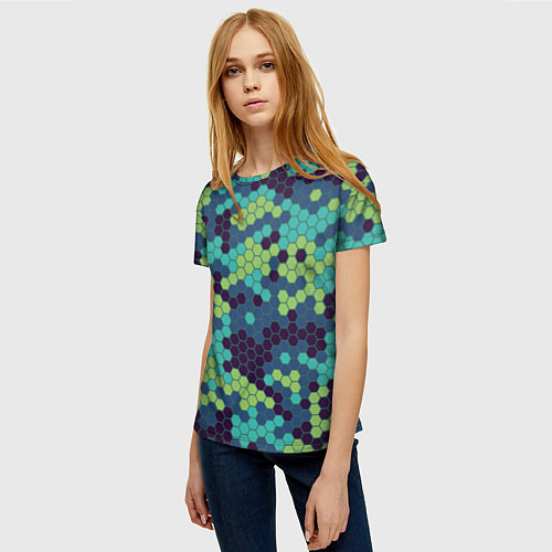 Женская футболка Зеленые соты в мозаике / 3D-принт – фото 3