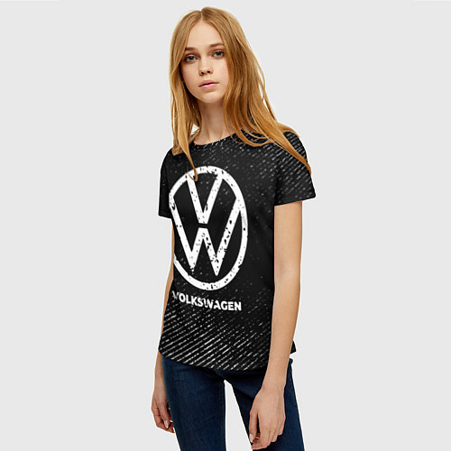 Женская футболка Volkswagen с потертостями на темном фоне / 3D-принт – фото 3