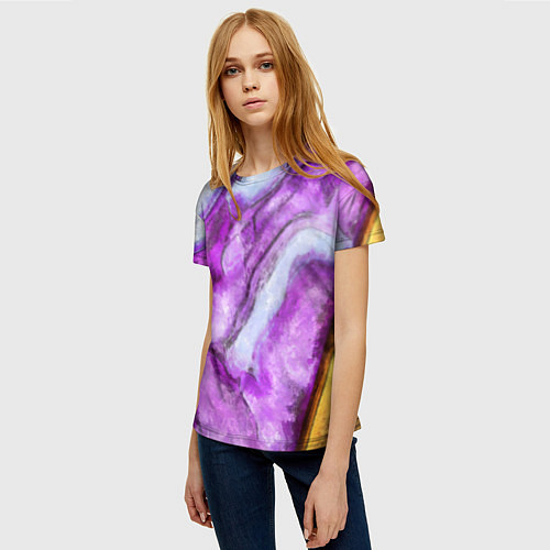 Женская футболка Рисунок текстуры белого и фиолетового мрамора / 3D-принт – фото 3