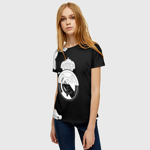 Женская футболка Реал Мадрид черно белые краски / 3D-принт – фото 3