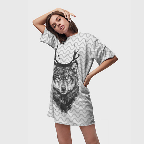 Женская длинная футболка Рогатый волк / 3D-принт – фото 3