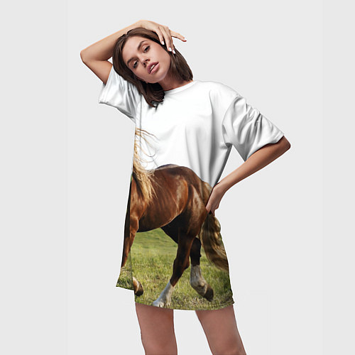 Женская длинная футболка Бегущая лошадь / 3D-принт – фото 3
