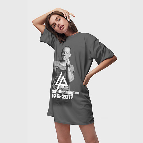 Женская длинная футболка Память о Беннингтоне / 3D-принт – фото 3