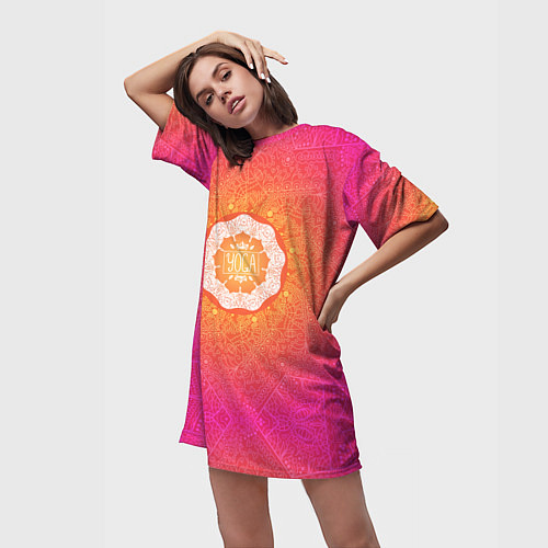 Женская длинная футболка Солнечная мандала / 3D-принт – фото 3