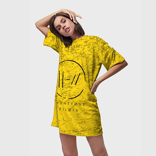 Женская длинная футболка 21 Pilots: Yellow Grunge / 3D-принт – фото 3