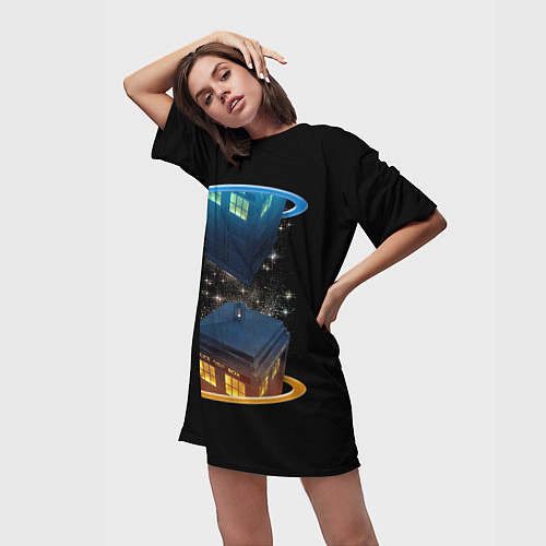 Женская длинная футболка Тардис в Портале / 3D-принт – фото 3