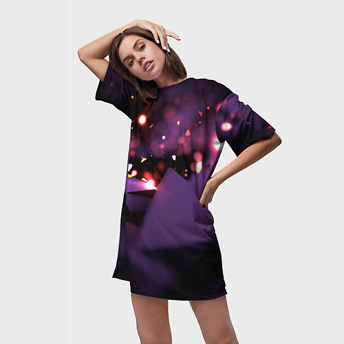 Женская длинная футболка Фиолетовая абстракция с блестками / 3D-принт – фото 3