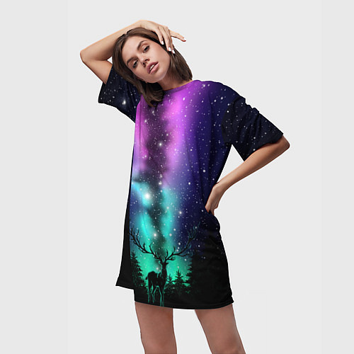 Женская длинная футболка Силуэт оленя северное сияние / 3D-принт – фото 3