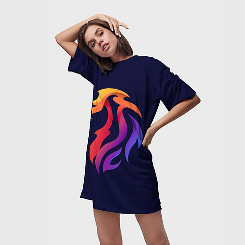 Женская длинная футболка Градиентный лев в минимализме / 3D-принт – фото 3